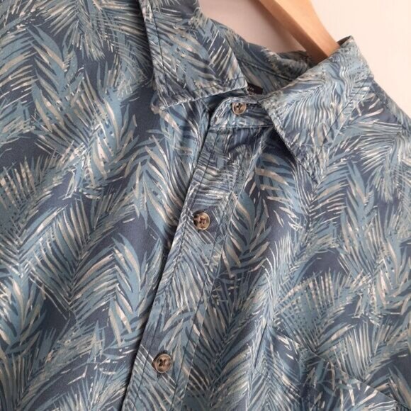 GAP 100% Cotton Classic Fit Button Down Shirt Tropical Print Blue Men's Sz XXL - Picture 6 of 13